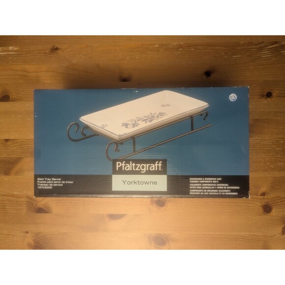 Pfaltzgraff Yorktowne Vintage Sled Tray Server - Picture 2 of 11